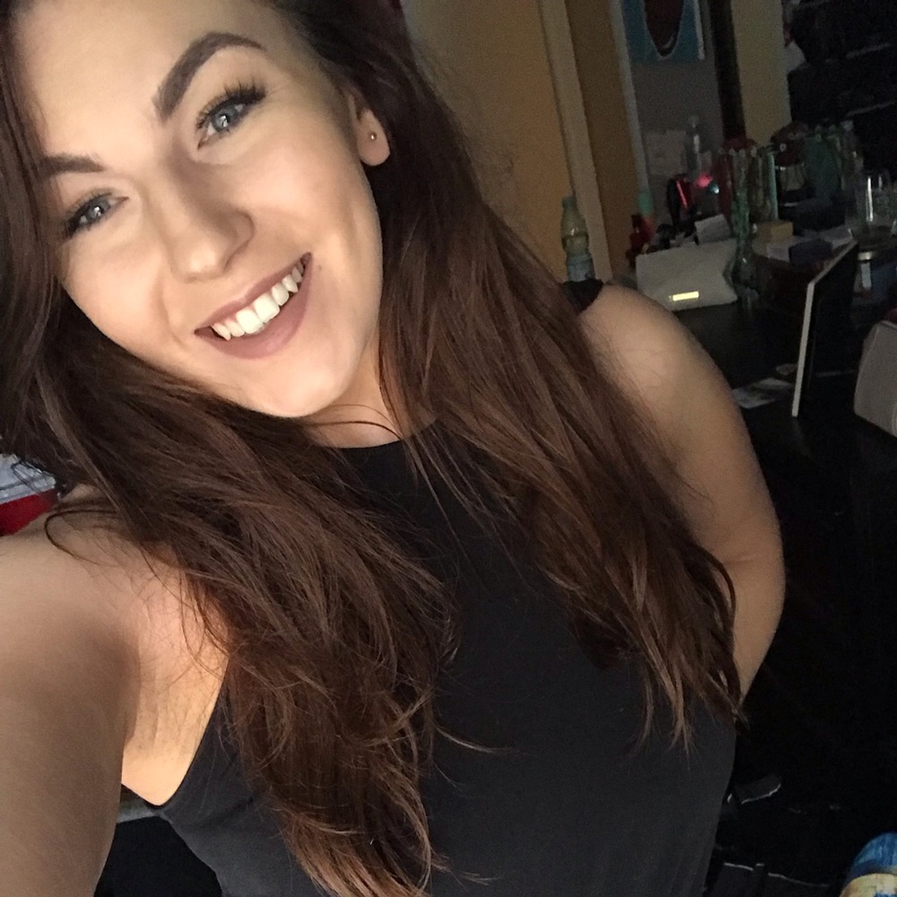 Meet your Posher, Monika